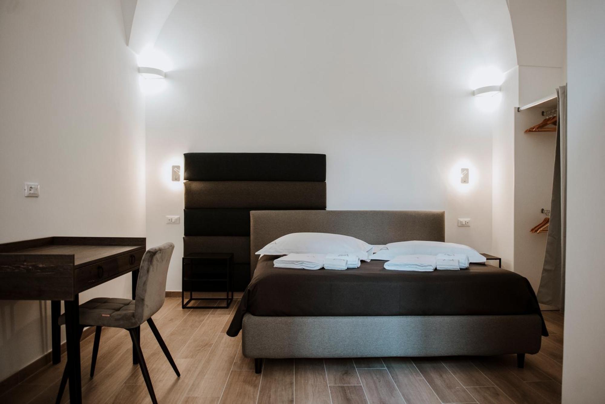 레체 Signuria Dimora Esclusiva B&B 외부 사진